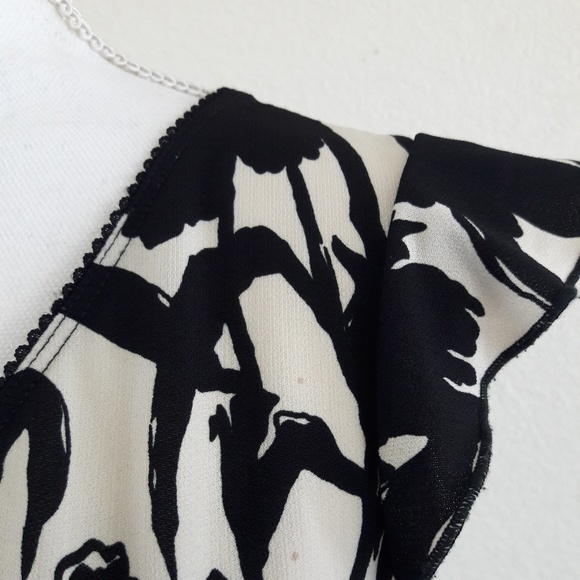 Forever 21 Top - Picture 5 of 5